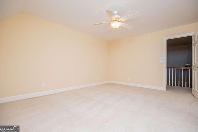 36 London Way, Carrollton, GA 30116
