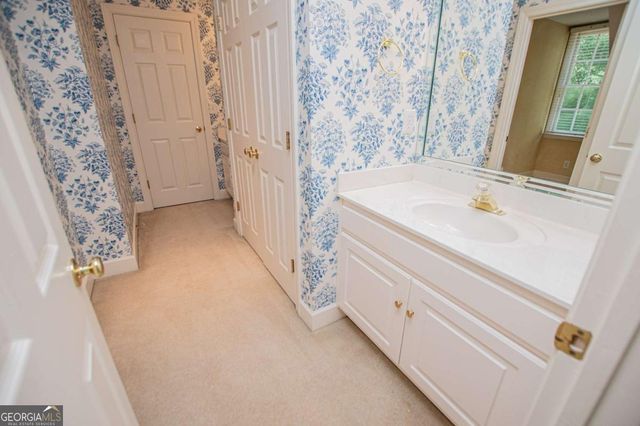 36 London Way, Carrollton, GA 30116