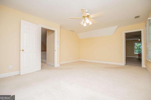 36 London Way, Carrollton, GA 30116