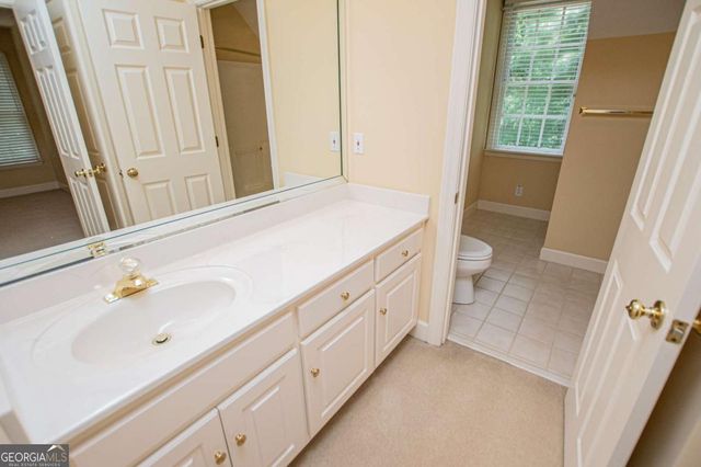36 London Way, Carrollton, GA 30116