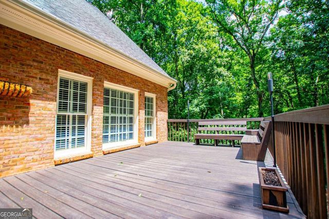 36 London Way, Carrollton, GA 30116
