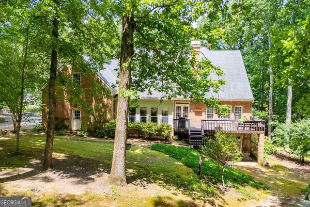 36 London Way, Carrollton, GA 30116