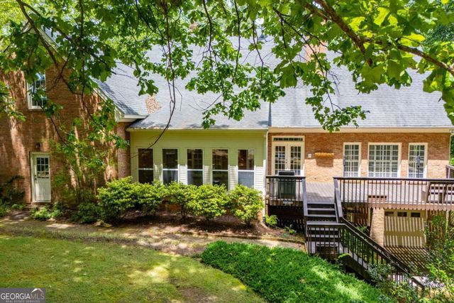 36 London Way, Carrollton, GA 30116
