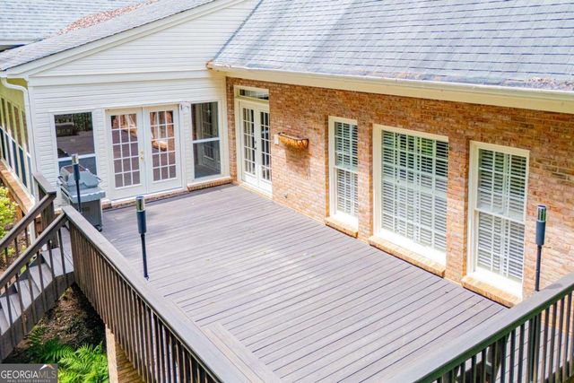 36 London Way, Carrollton, GA 30116