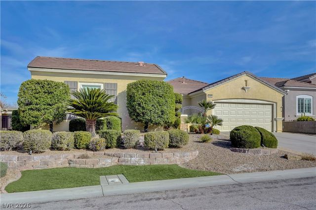 2258 Sandstone Cliffs Drive, Henderson, NV 89044
