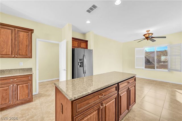 2258 Sandstone Cliffs Drive, Henderson, NV 89044