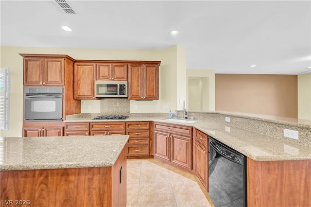 2258 Sandstone Cliffs Drive, Henderson, NV 89044