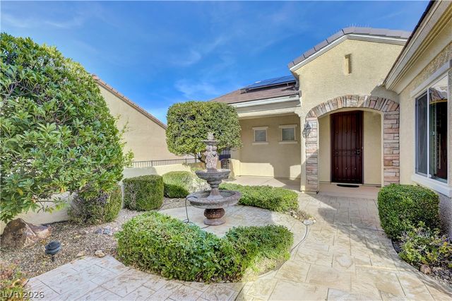2258 Sandstone Cliffs Drive, Henderson, NV 89044