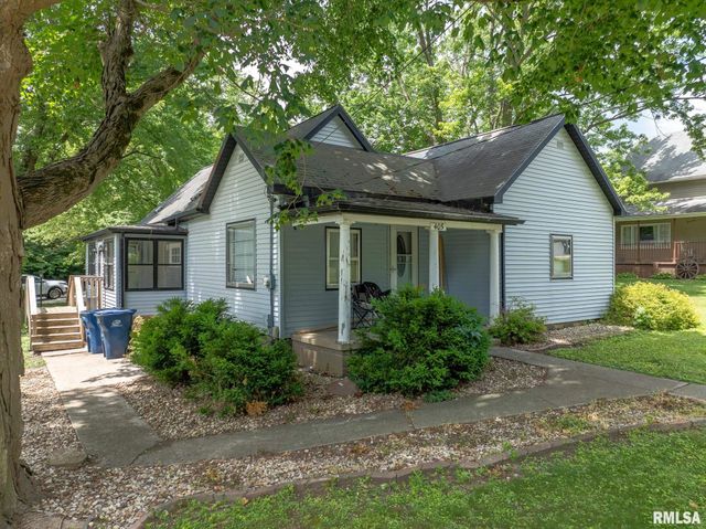 405 S STATE Street, East Galesburg, IL 61430