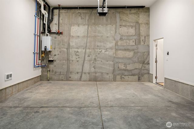 286 118th Avenue SE, Bellevue, WA 98005