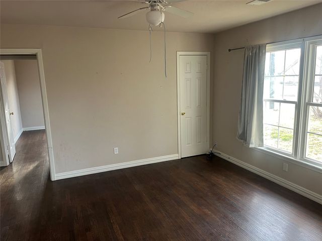 719 North Avenue, Whitesboro, TX 76273