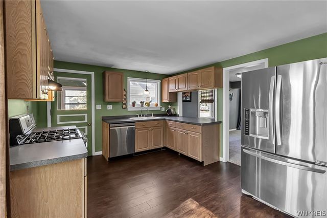 84 Westminster Road, West Seneca, NY 14224