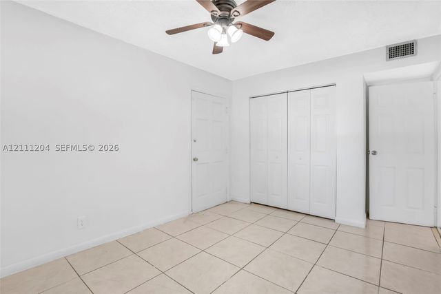 2440 NW 39th Way 202, Lauderdale Lakes, FL 33311
