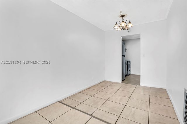 2440 NW 39th Way 202, Lauderdale Lakes, FL 33311