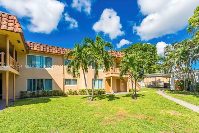 2440 NW 39th Way 202, Lauderdale Lakes, FL 33311