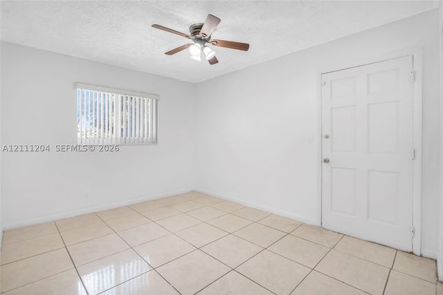 2440 NW 39th Way 202, Lauderdale Lakes, FL 33311