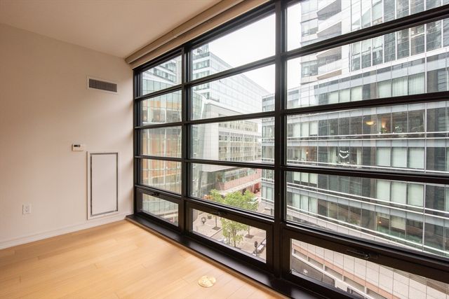 580 Washington St 6F, Boston, MA 02111