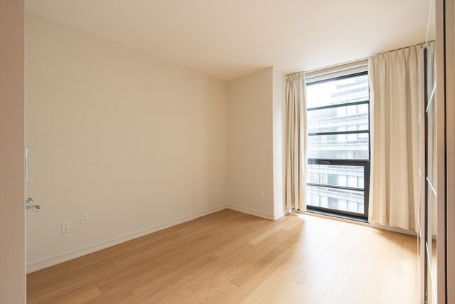 580 Washington St 6F, Boston, MA 02111