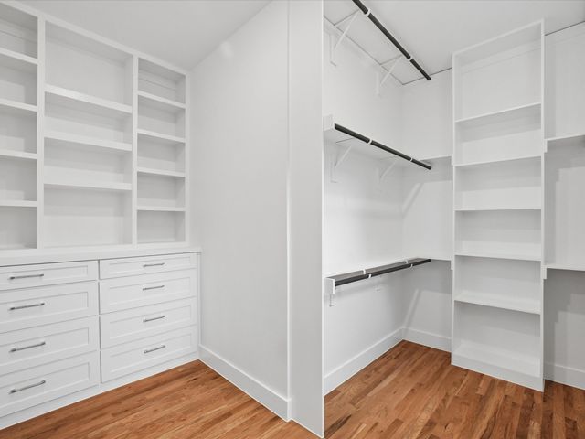 2610 Emmett Street, Dallas, TX 75211