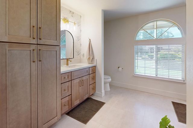 521 Daniel Dr, Yuba City, CA 95993