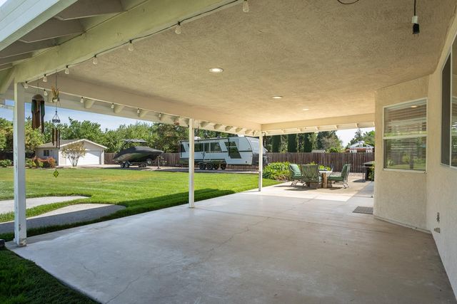 521 Daniel Dr, Yuba City, CA 95993