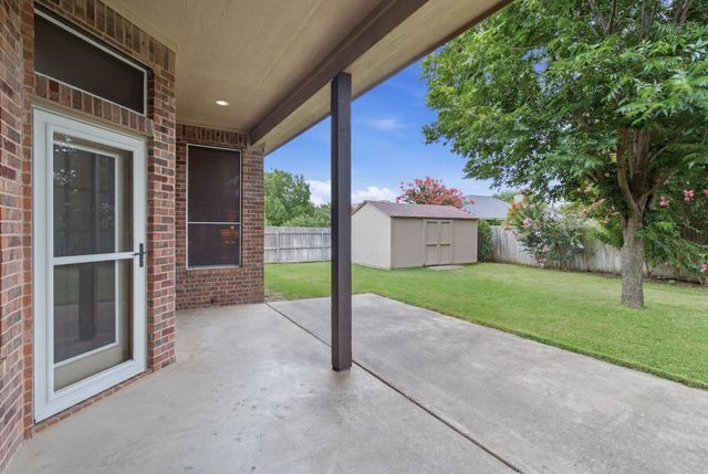 219 Southpeak Lane, Ponder, TX 76259