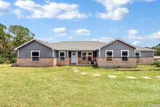 711 Forest Trail, New Braunfels, TX 78132