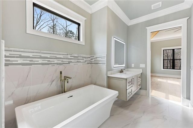 4175 Cumberland Point Drive, Gainesville, GA 30504