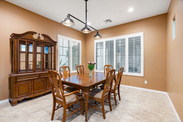 1535 W MOLLY Lane, Phoenix, AZ 85085