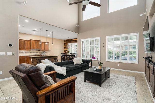 1535 W MOLLY Lane, Phoenix, AZ 85085