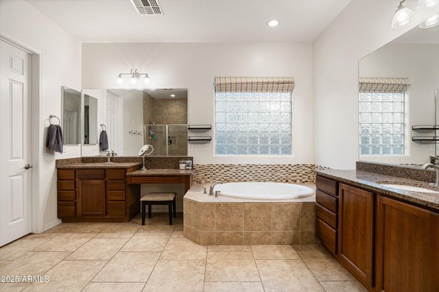 1535 W MOLLY Lane, Phoenix, AZ 85085