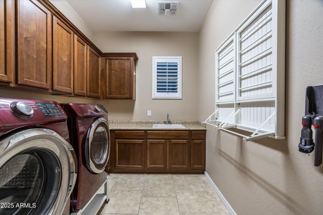 1535 W MOLLY Lane, Phoenix, AZ 85085