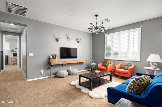 1535 W MOLLY Lane, Phoenix, AZ 85085