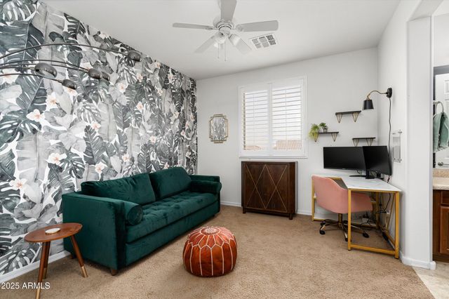 1535 W MOLLY Lane, Phoenix, AZ 85085