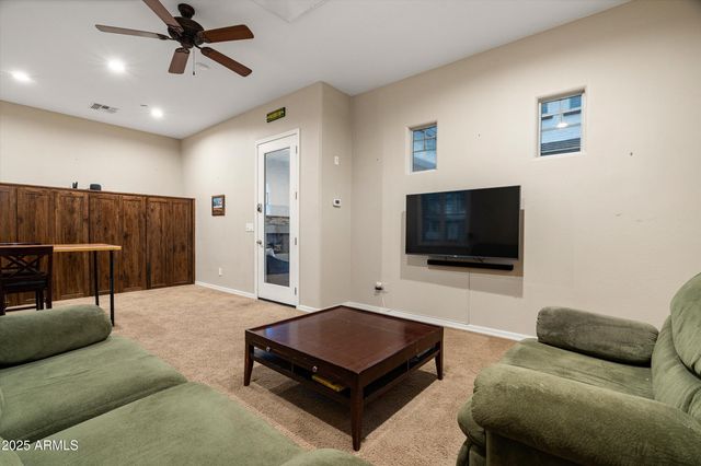 1535 W MOLLY Lane, Phoenix, AZ 85085