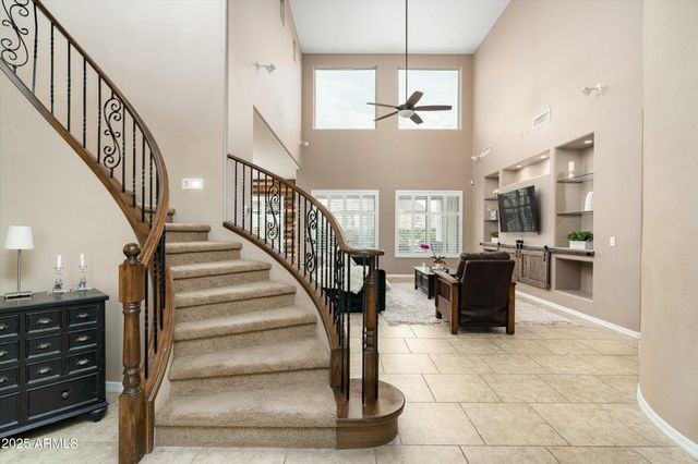 1535 W MOLLY Lane, Phoenix, AZ 85085