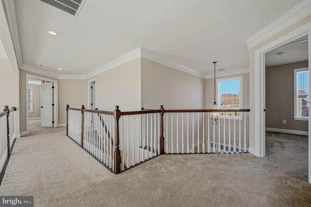 808 QUINN CT, New Castle, DE 19720