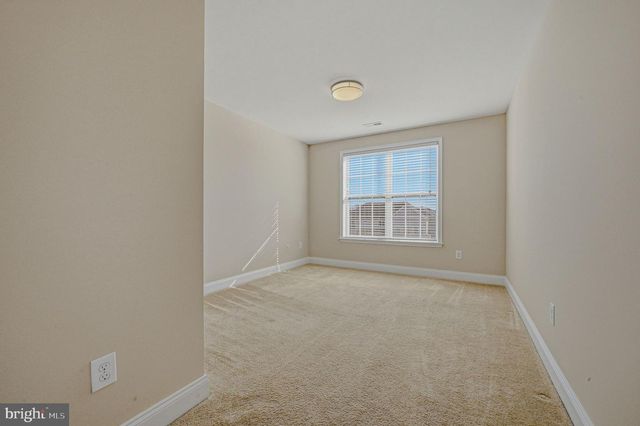 808 QUINN CT, New Castle, DE 19720