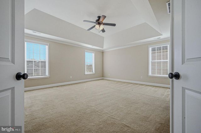 808 QUINN CT, New Castle, DE 19720