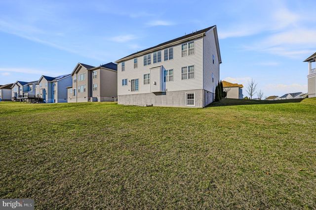 808 QUINN CT, New Castle, DE 19720