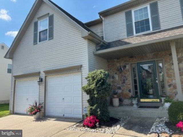 7 COLTS GAIT RD, Evesham, NJ 08053