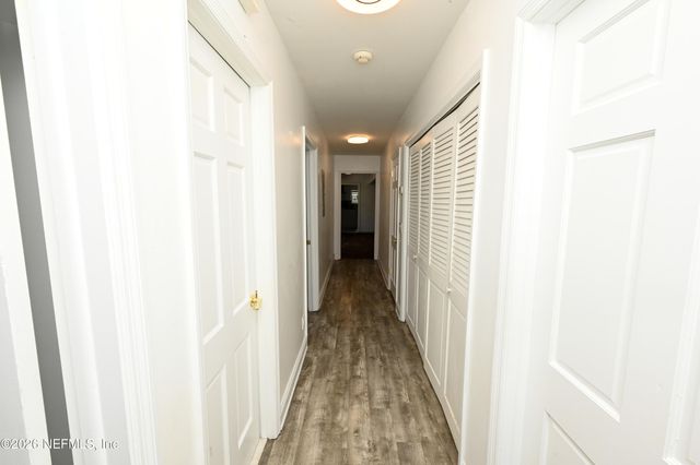 7620 DUCLAY FOREST Drive W, Jacksonville, FL 32244