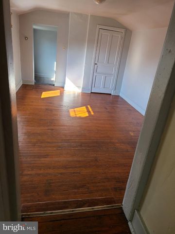 89 E HERMAN ST, Philadelphia, PA 19144