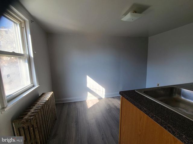 89 E HERMAN ST, Philadelphia, PA 19144