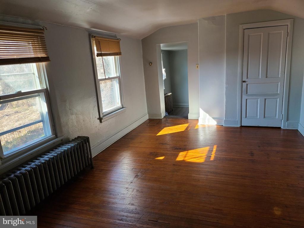 89 E HERMAN ST, PHILADELPHIA, PA 19144 — photo 5
