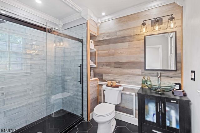 126 E Union St, Burlington City, NJ 08016