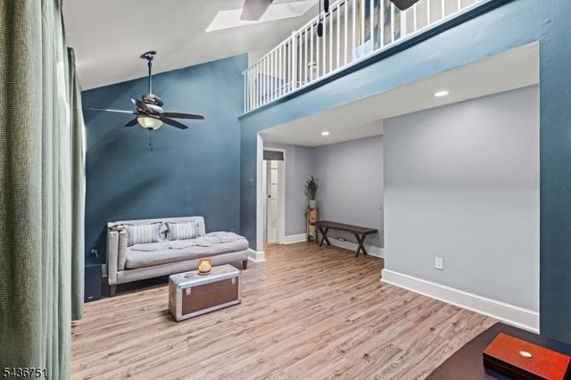 126 E Union St, Burlington City, NJ 08016