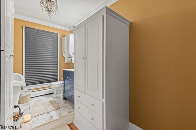 126 E Union St, Burlington City, NJ 08016