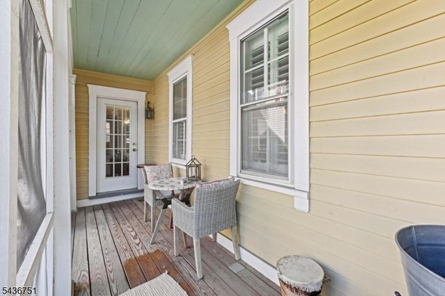 126 E Union St, Burlington City, NJ 08016