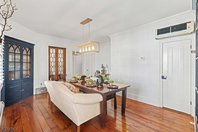 126 E Union St, Burlington City, NJ 08016